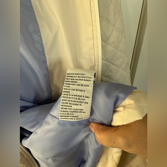 Nuage creamy white lightweight quilted coat with lavender lining Sz 3X. NWOT - Picture 7 of 7